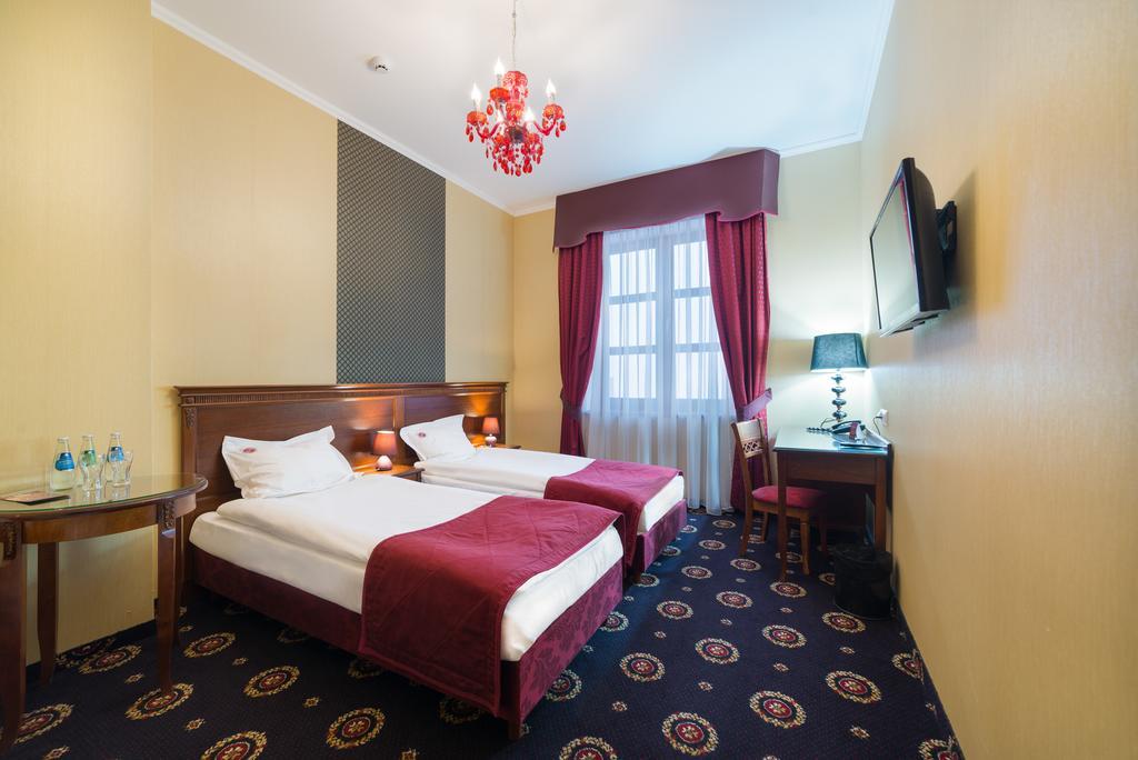 Hotel Jarosław المظهر الخارجي الصورة