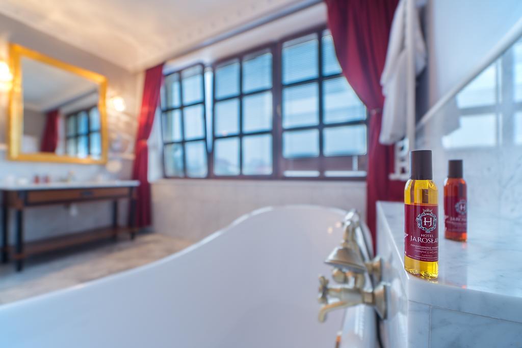 Hotel Jarosław المظهر الخارجي الصورة