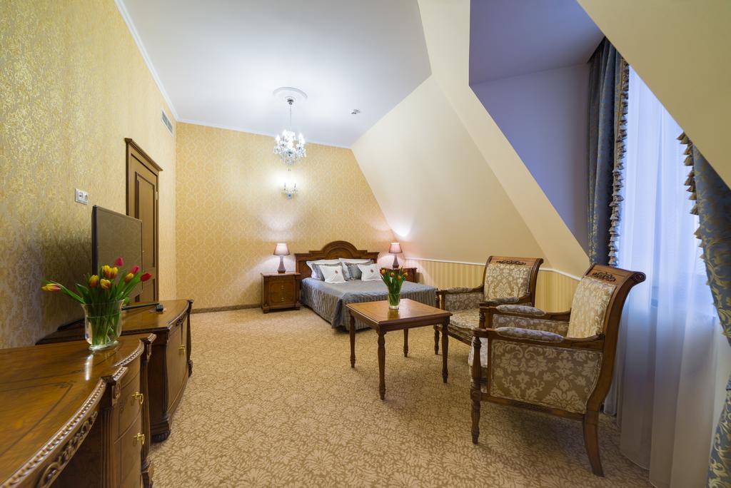 Hotel Jarosław المظهر الخارجي الصورة